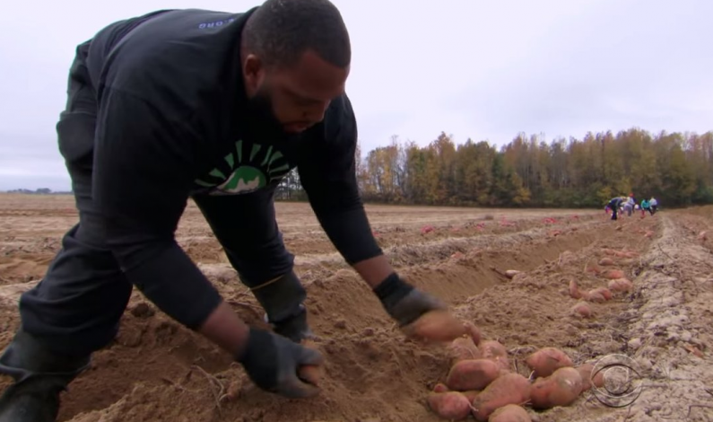NFL Star Quits Job To Run a Farm and Feed The Hungry
