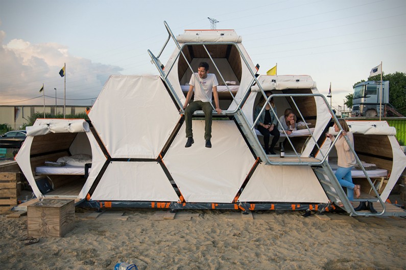 Stackable Cells Allow You To Sleep On Top of Your Friends At Music Festivals