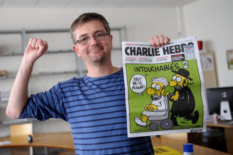 Satiric Magazine to Print 1 Million Copies in Defiance After Attack