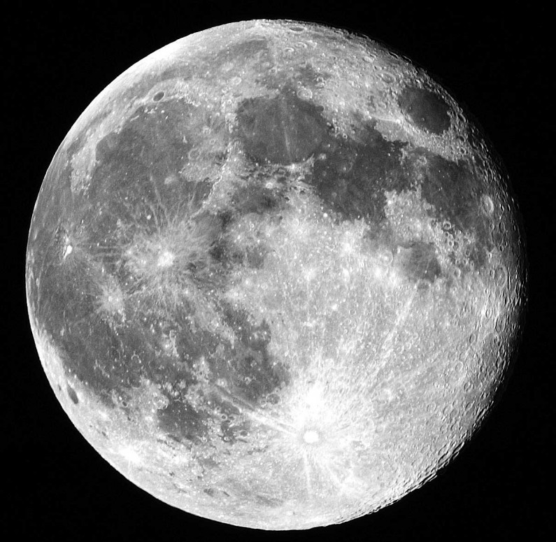 Japanese Corporation Plans To Turn Moon Into Massive Solar Power Plant